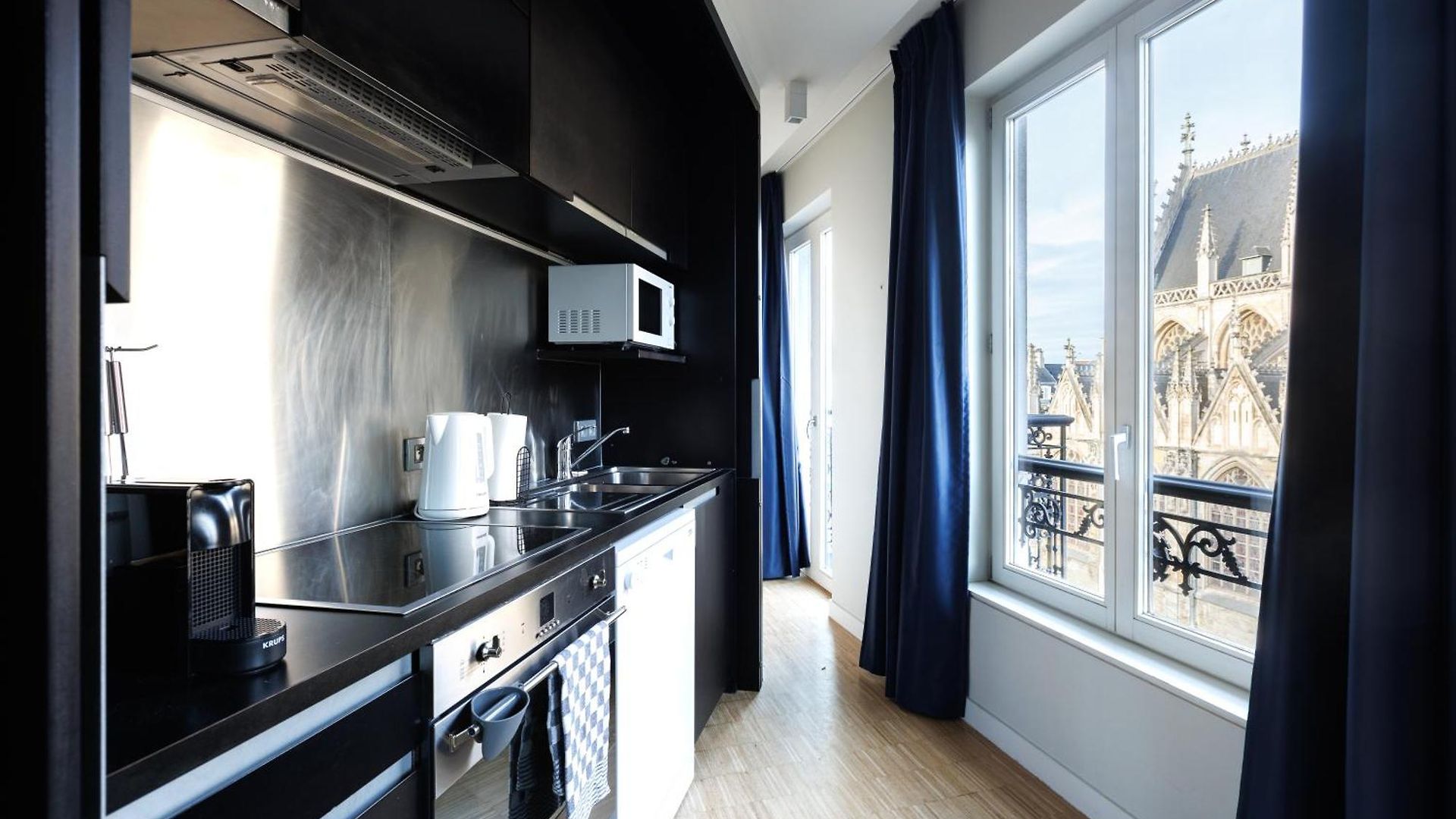 Sweett - Regence Apartment Brussels
