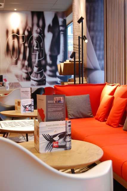 Ibis Centre Hotel 3*