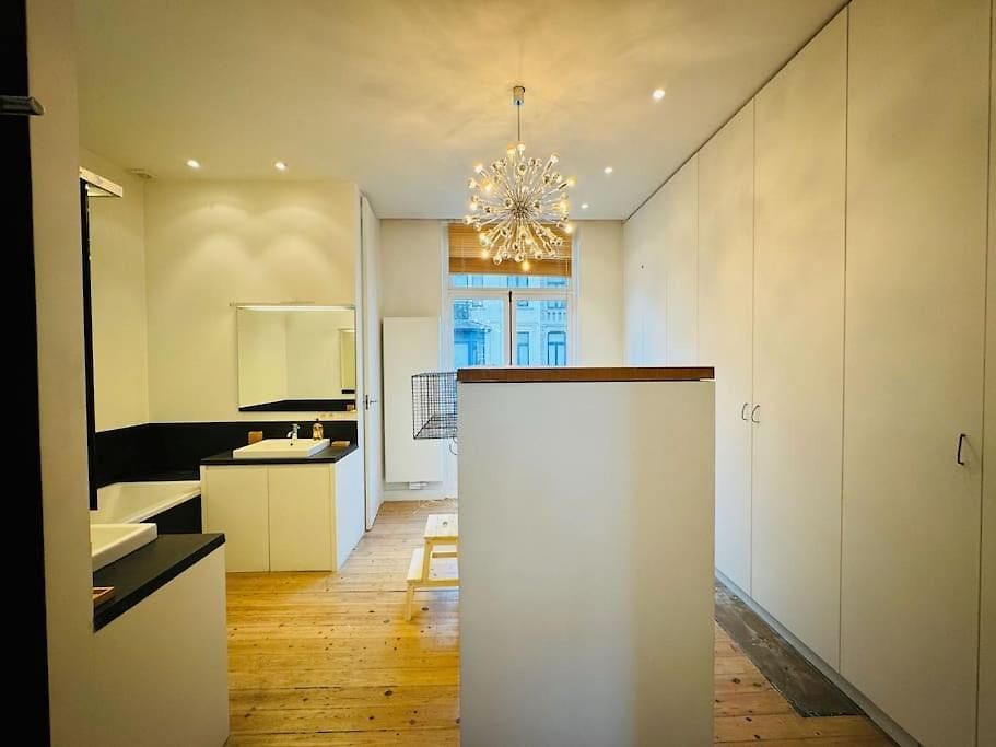 Amazing 3 Bedrooms - Place Brugmann *
