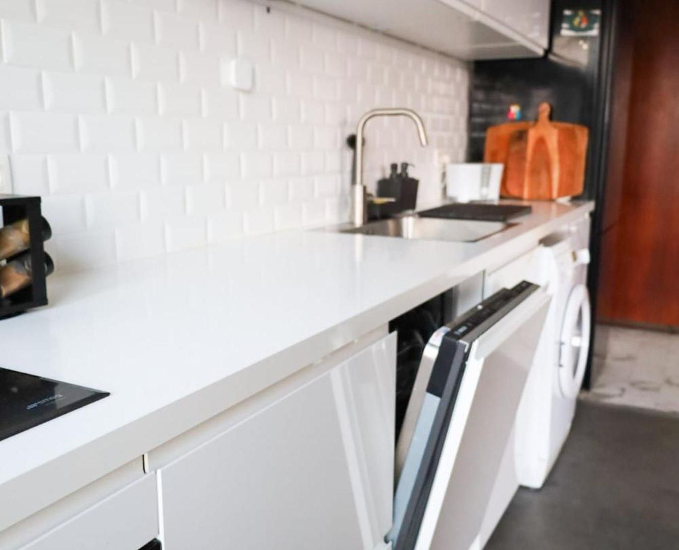 Apartment Furnished - Bright, Modern In Brussels, 15 Minutes Walk From The Atomium Brussels