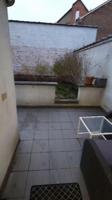 Beautiful, Renovated Fully Self Contained *