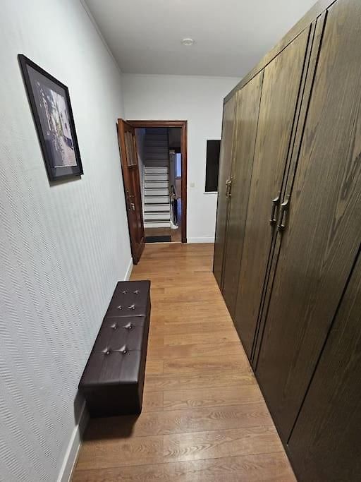 Gasthuis Beautiful, Renovated Fully Self Contained *