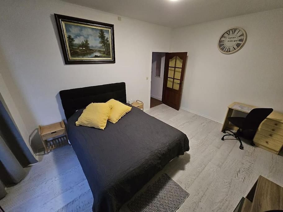Gasthuis Beautiful, Renovated Fully Self Contained *