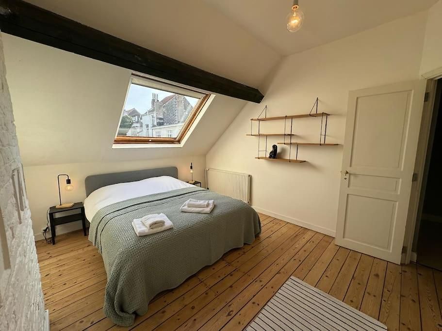 Apartment Amazing 3 Bedrooms - Place Brugmann Brussels