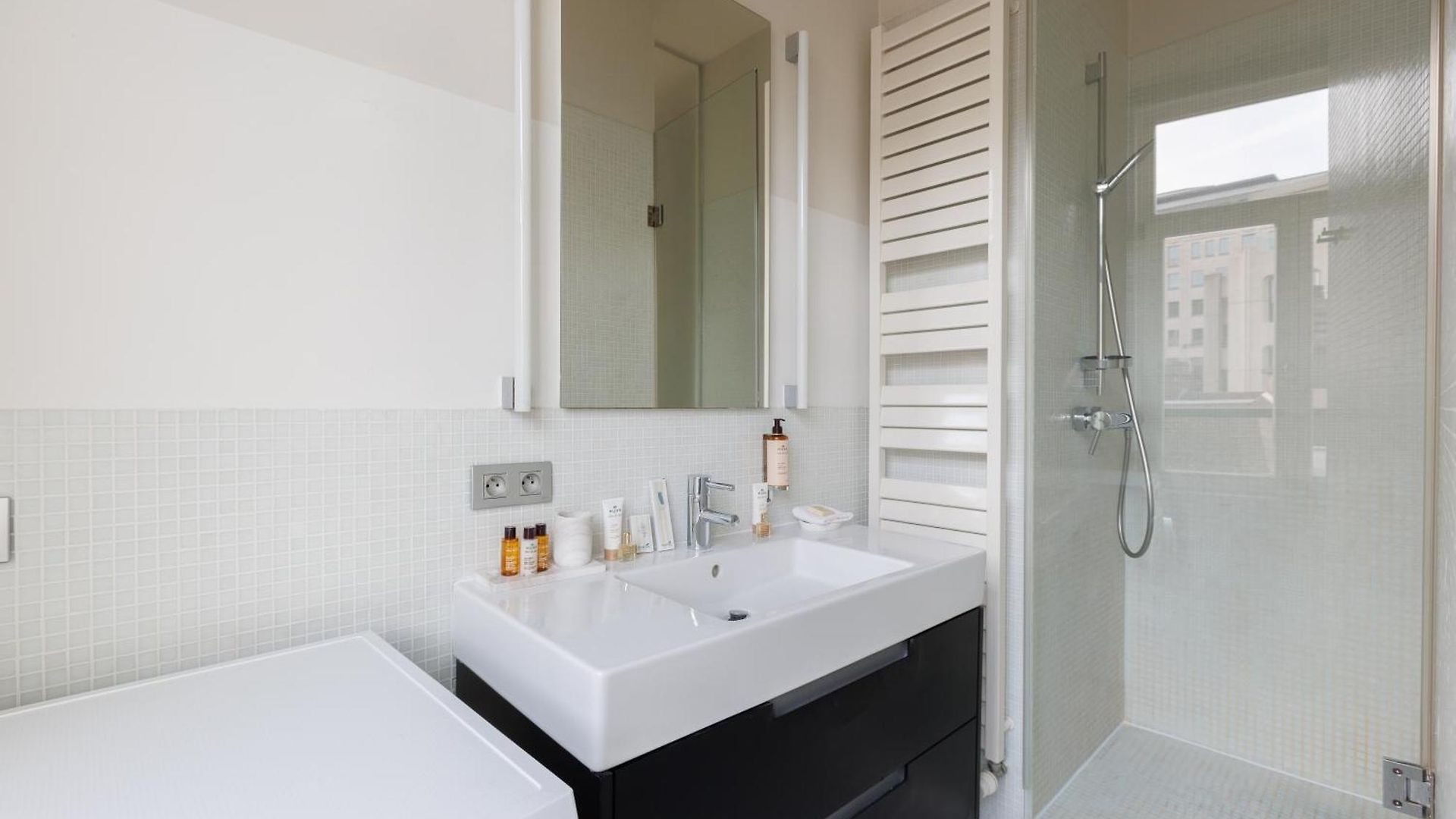 Sweett - Regence Apartment *