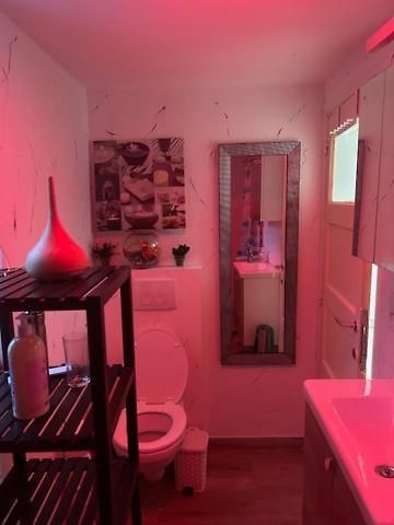 Zen Palais Exposition Homestay