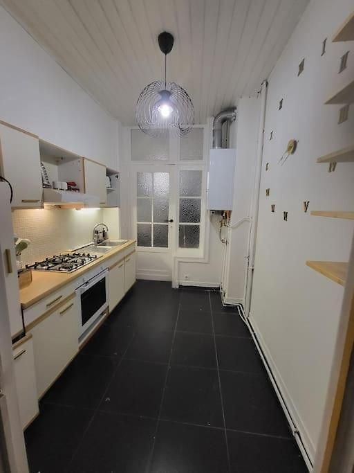 Style Haussmannien 1 Bedroom Apartment