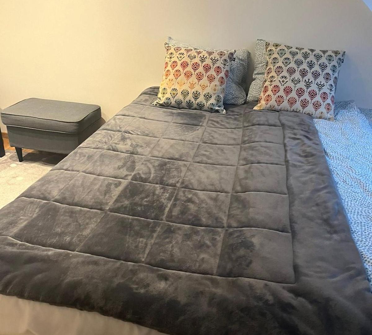 Au Marolles Atomium Homestay *