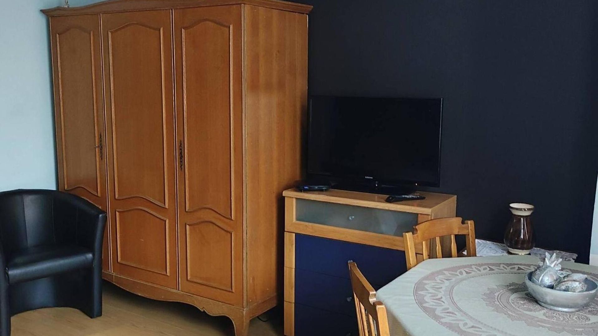 Large Private Room D In Brucelles *