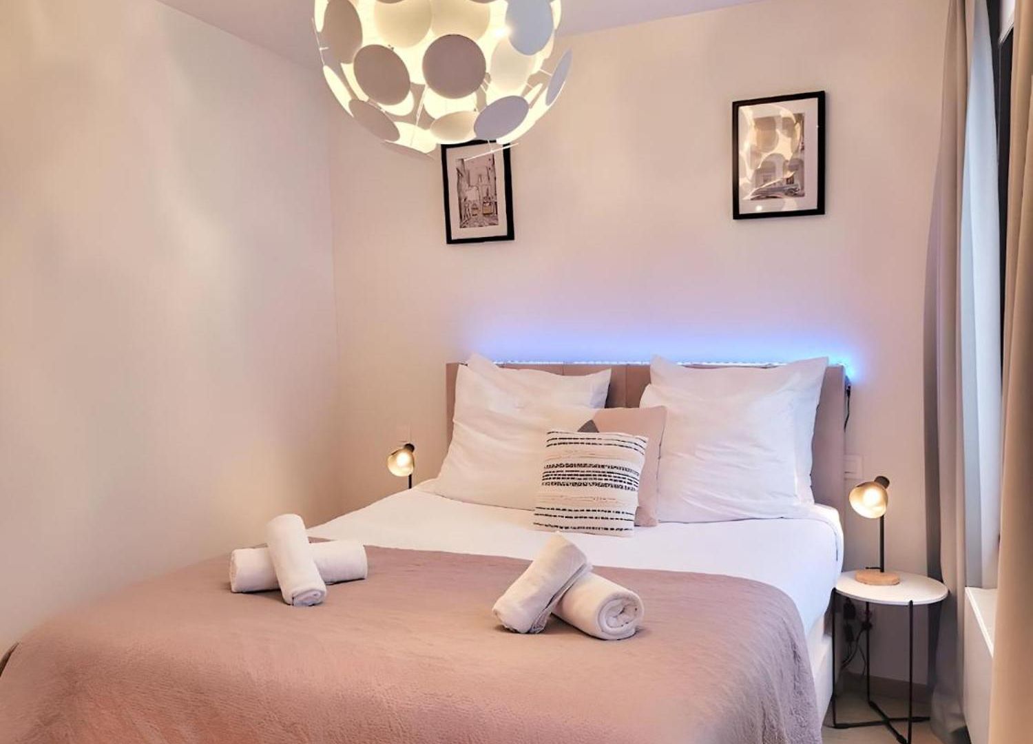 Apartment Grand Sablon Stylish Center