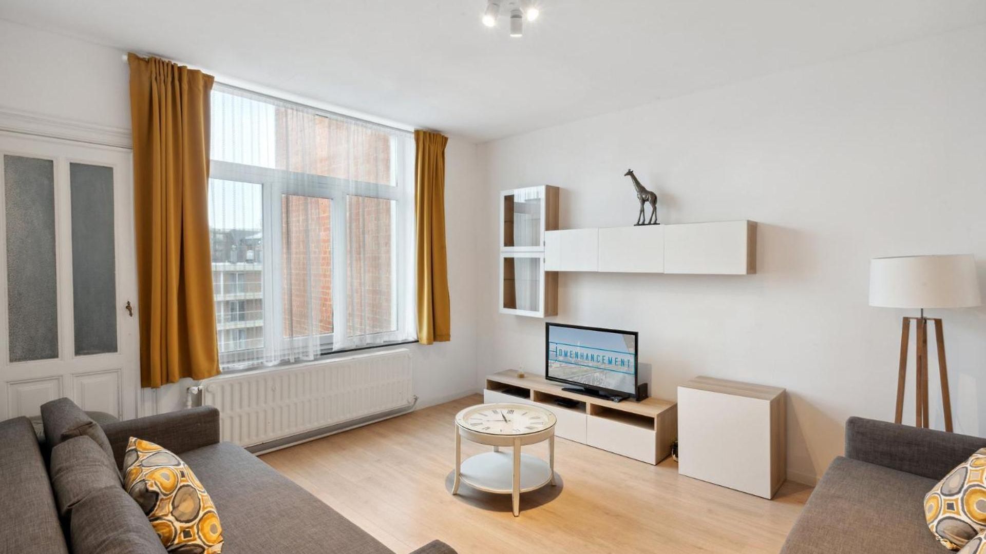 Apartment Degroux 82 - Self Check In By Homenhancement *