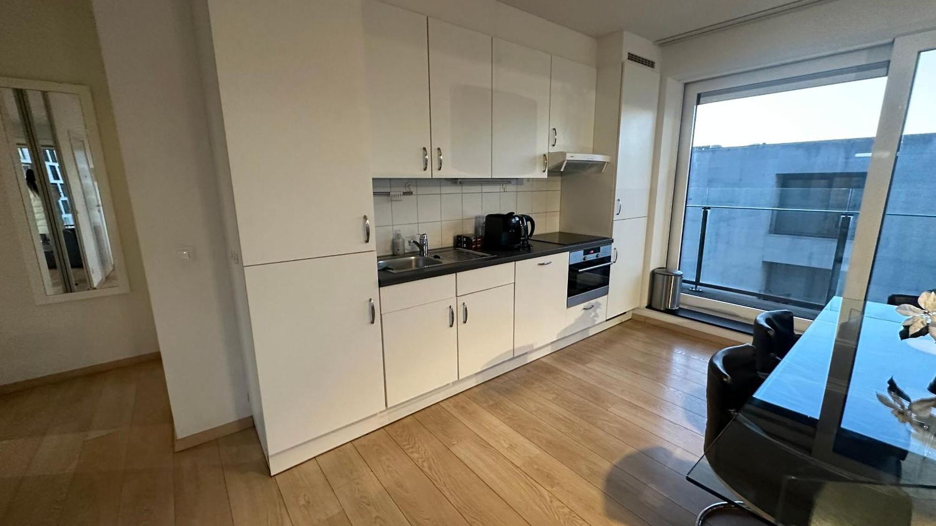With Stunning View In Center Appartement
