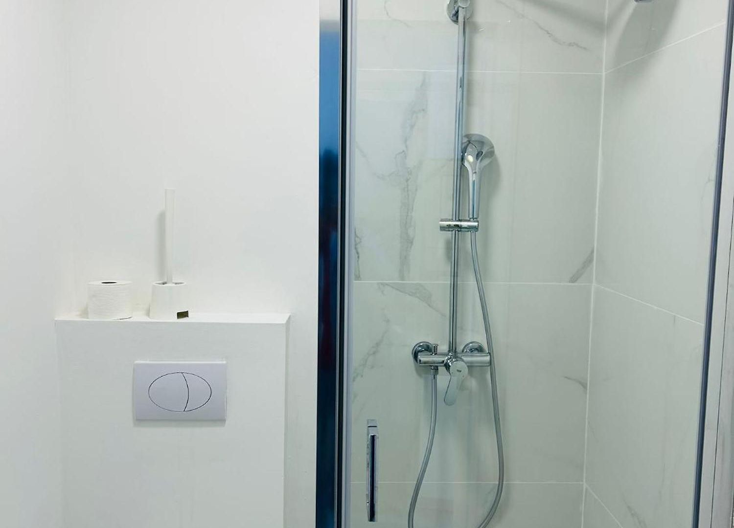 Immeuble Au Coeur De : Vivez L'experience Unique De La Rue Verbist Appartement *