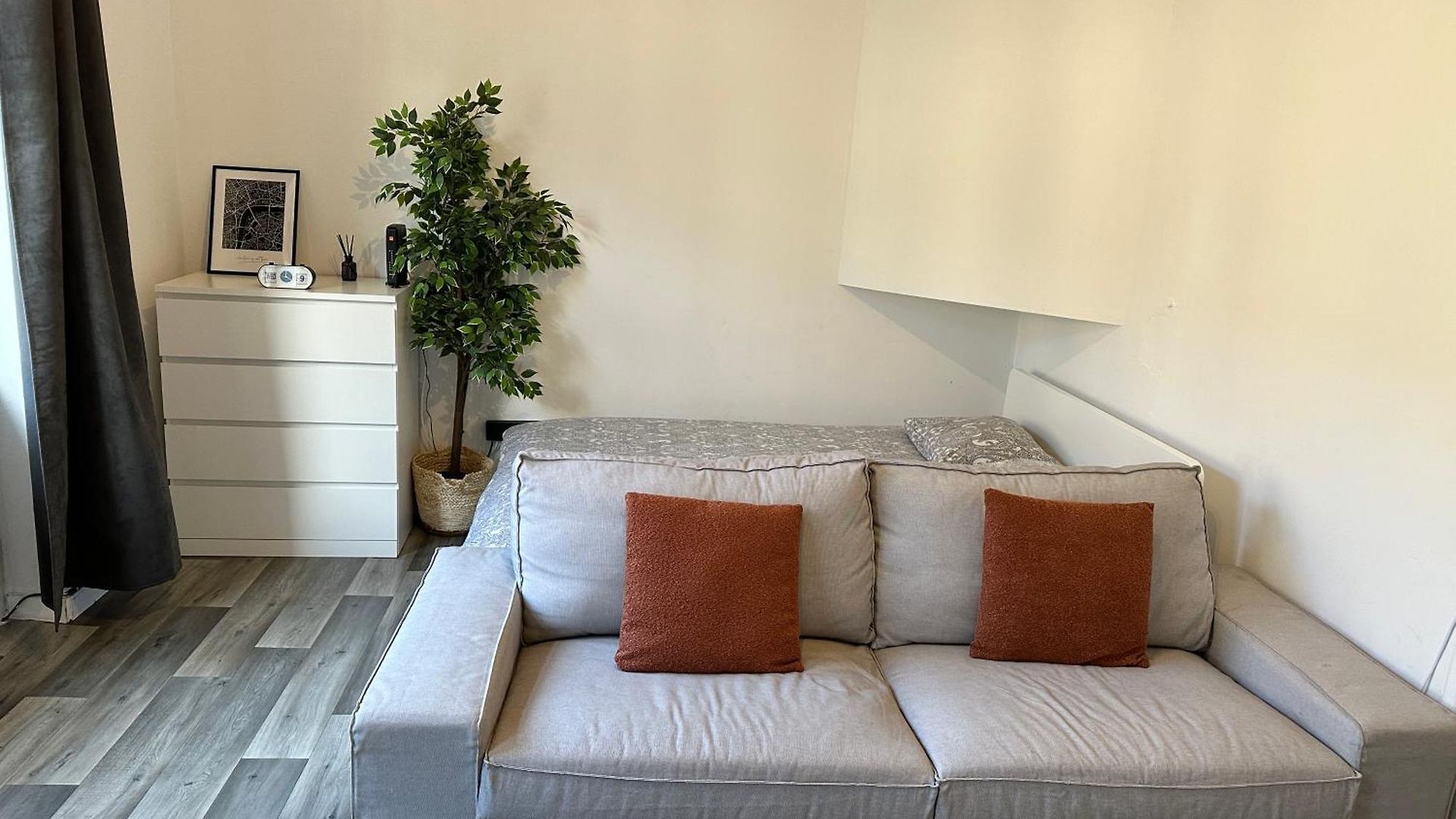 Immeuble Au Coeur De : Vivez L'experience Unique De La Rue Verbist Appartement