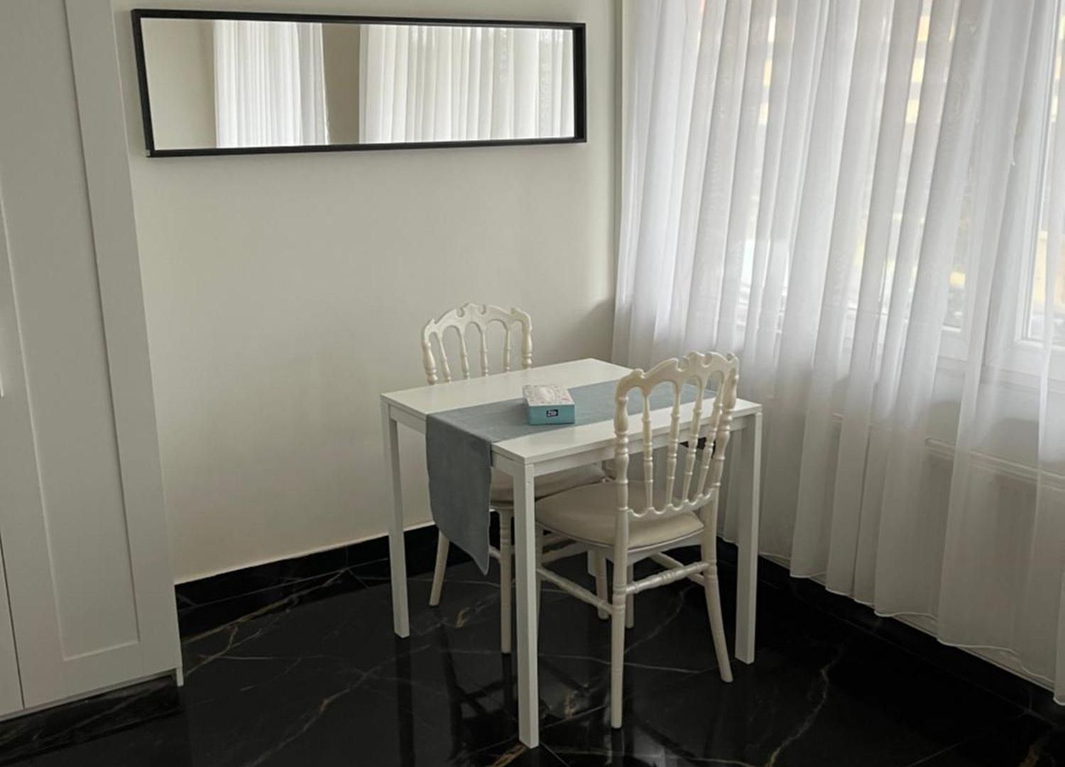 Appartement Gare Du Midi 31 *