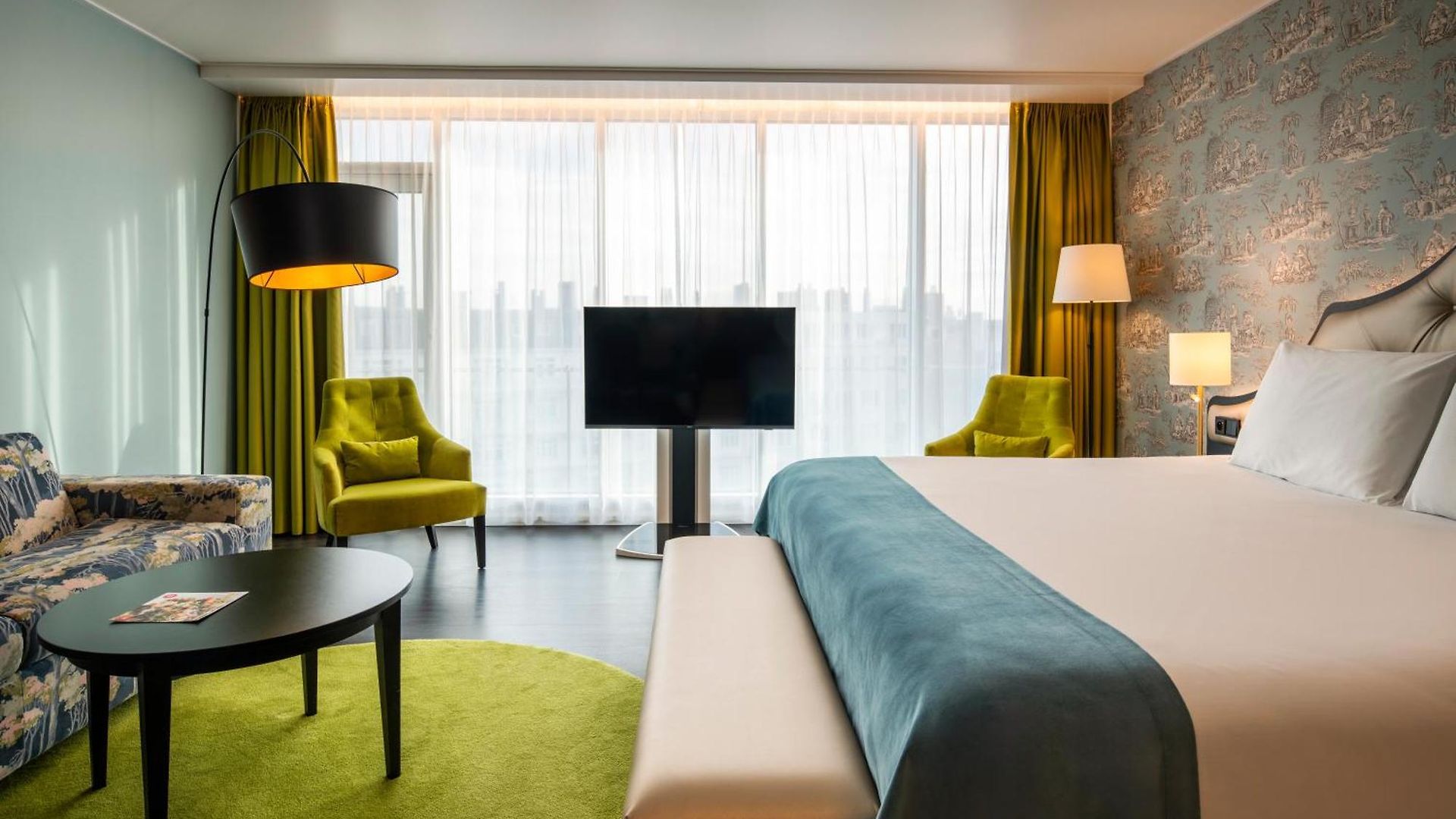 Hotel Thon Bristol Stephanie 4*