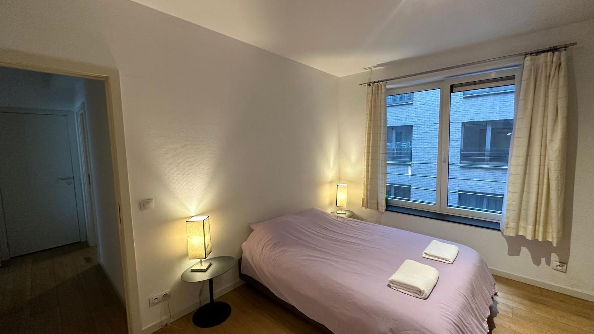 3 Bedroom In Center With Balcony View