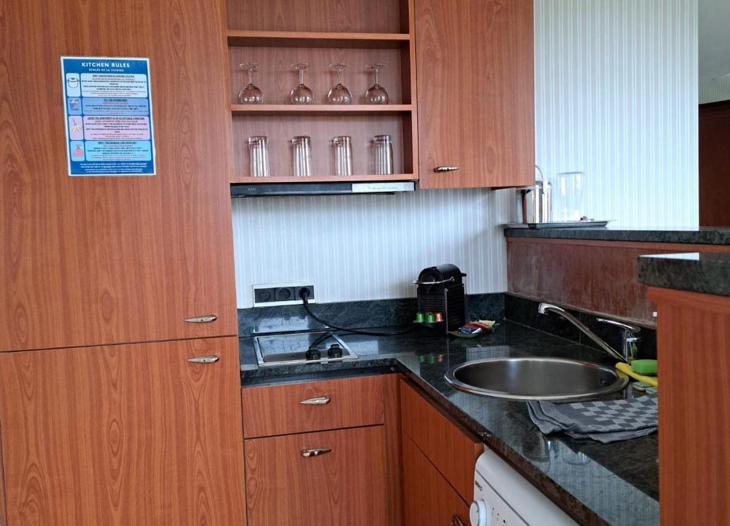 B-aparthotel Ambiorix Aparthotel 4*