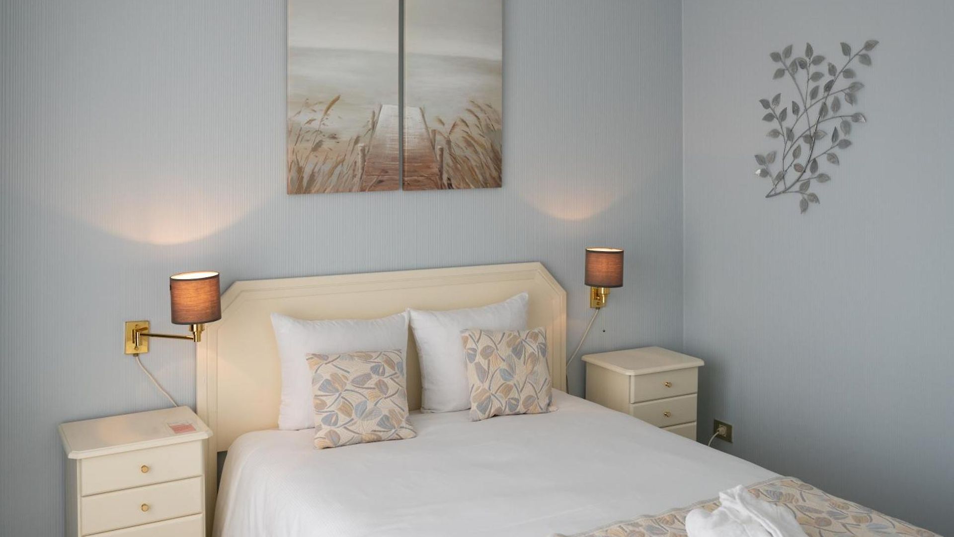 Hotel First Euroflat 4*