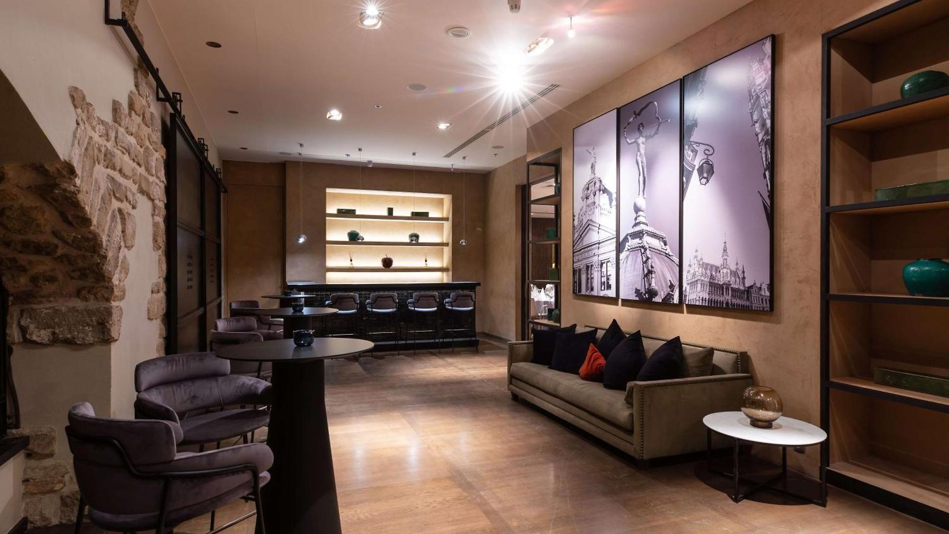 Radisson Collection Grand Place Hotel 5*