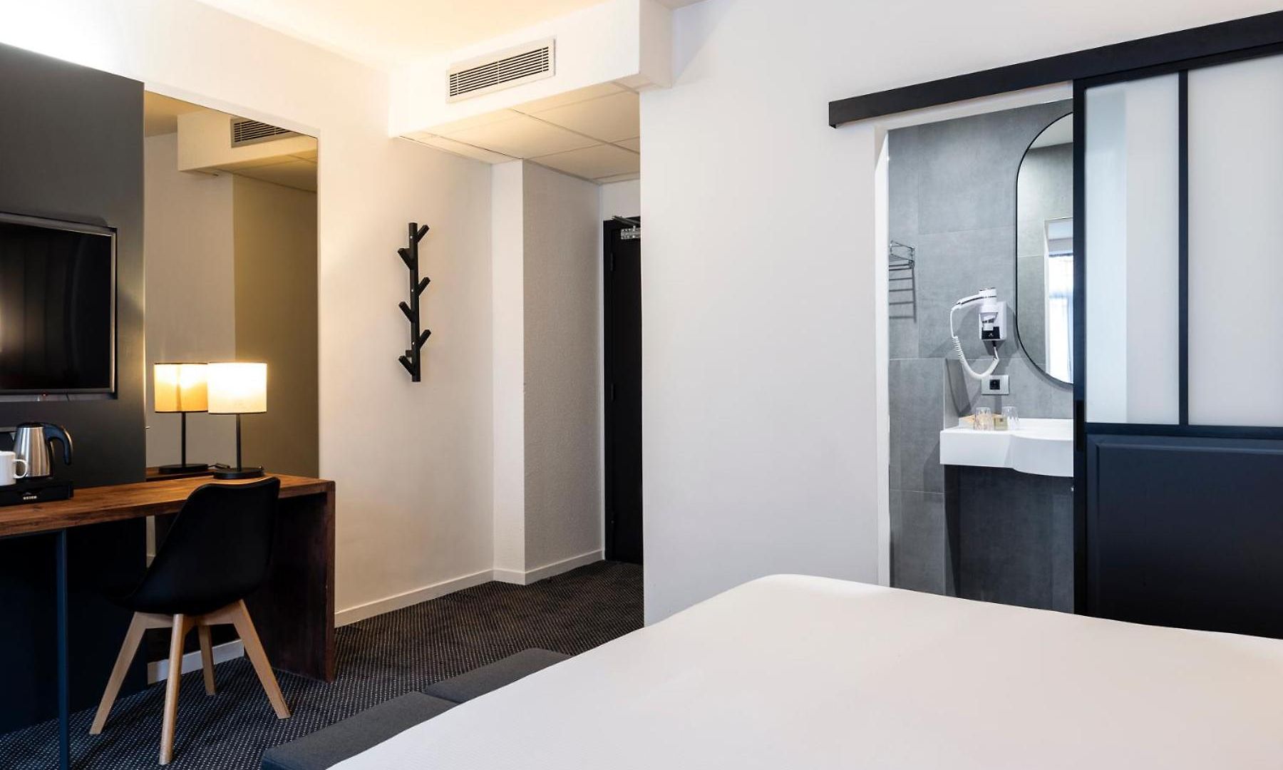 Hotel Aris Grand Place