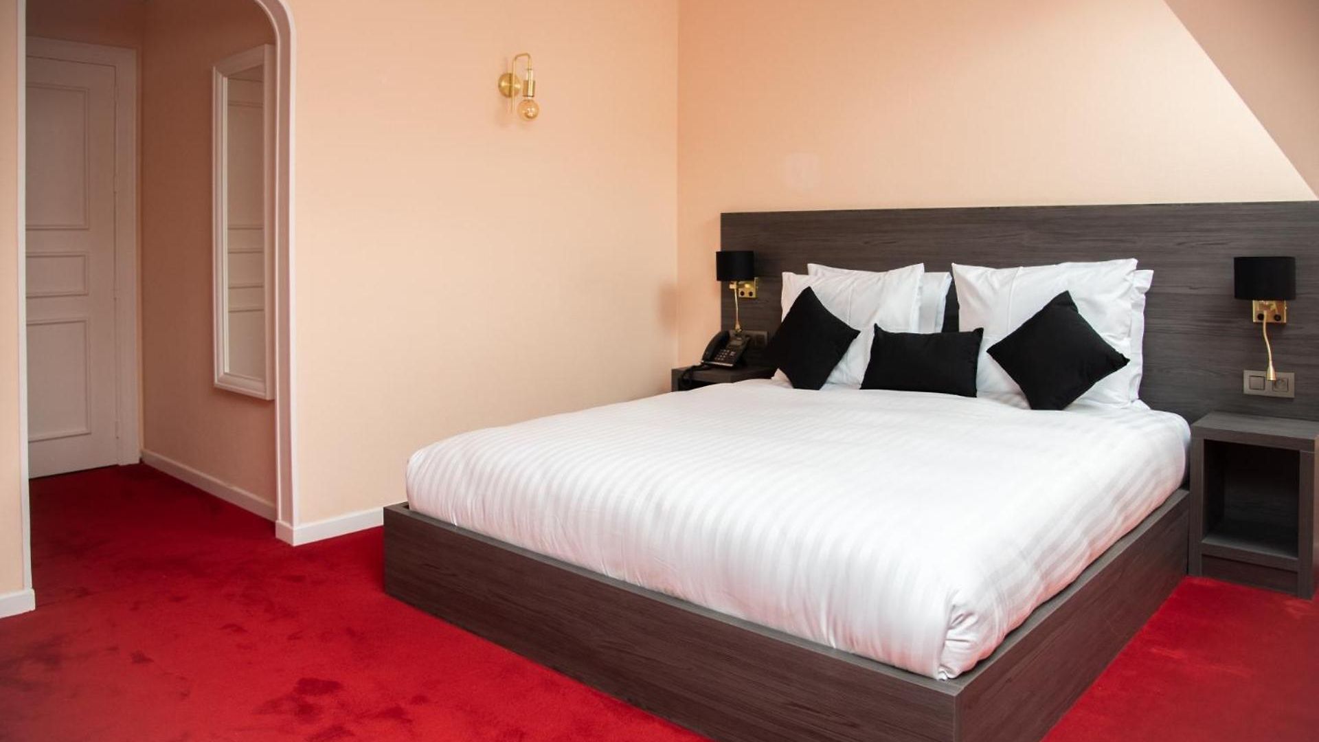 Hotel La Bourse 3*