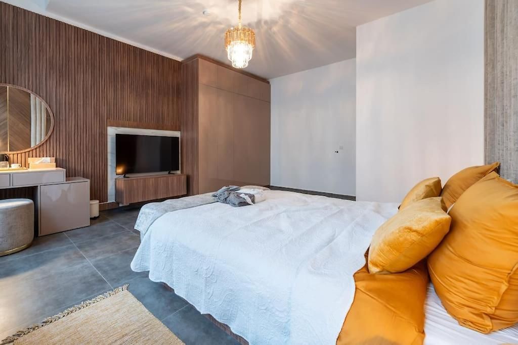 Appartement Luxueux 5 *