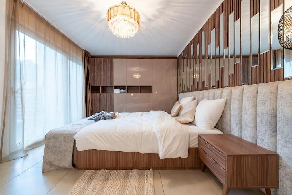 Appartement Luxueux 5 *