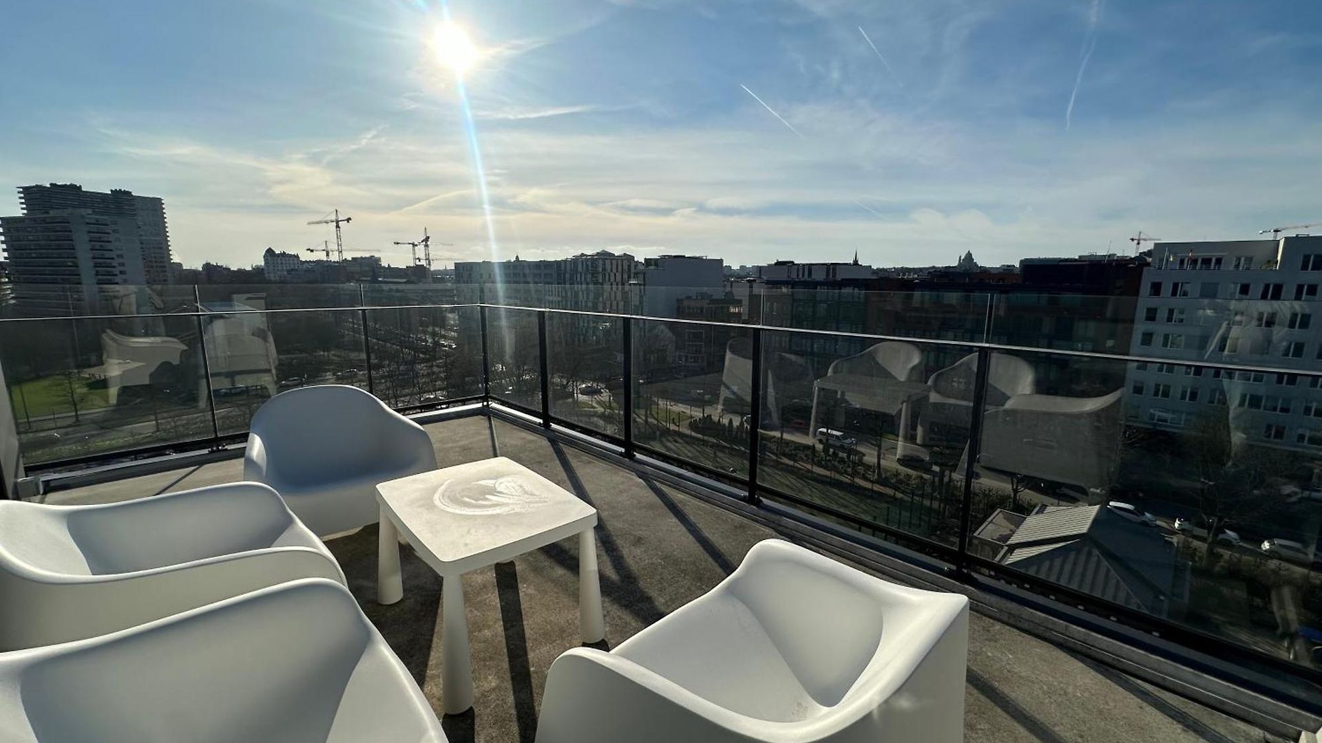 Apartment Penthouse In With Stunning View *