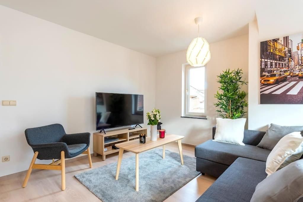 Jette Expo Duplex *