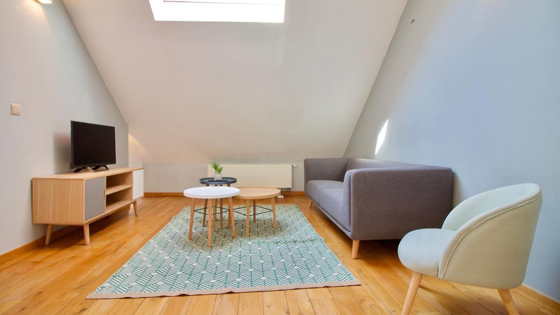 Heart Of Grand Place - Stunning 2br Duplex Apartment *