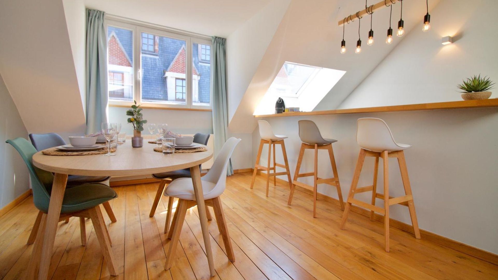 Apartment Heart Of Grand Place - Stunning 2br Duplex *