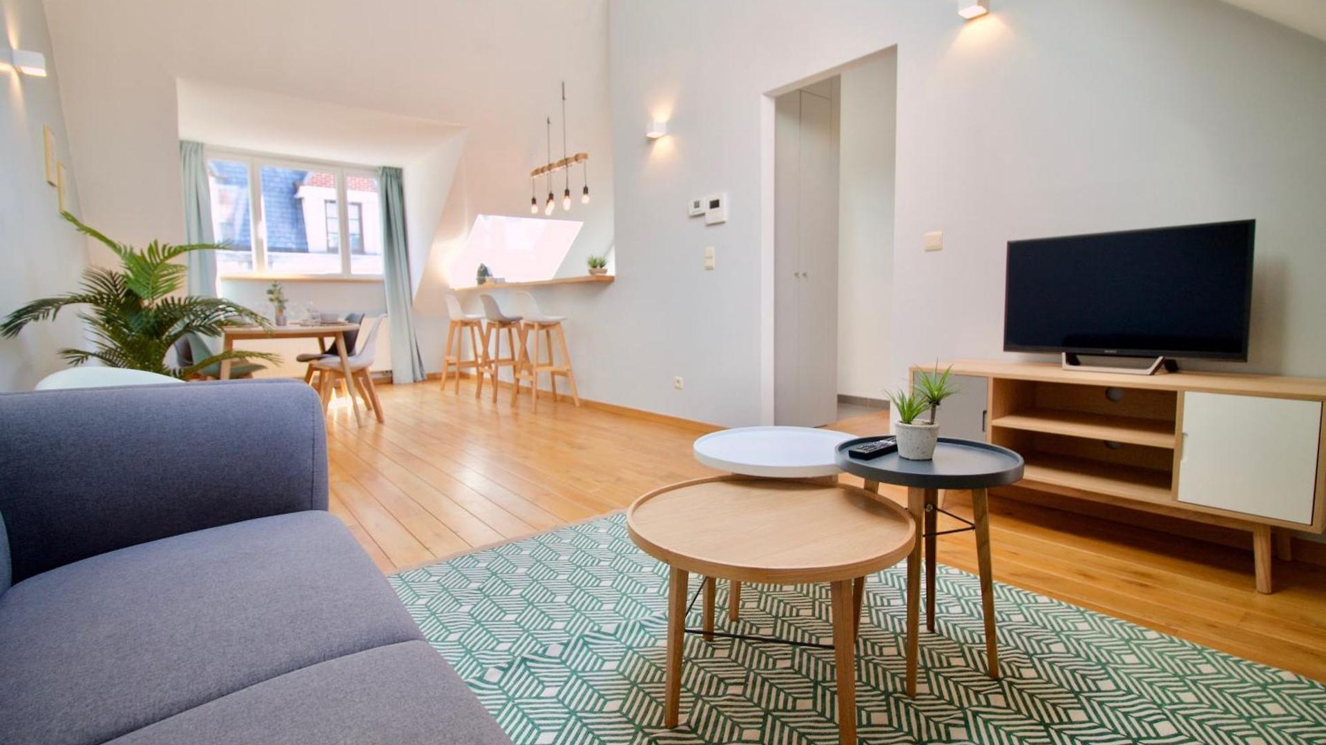 Heart Of Grand Place - Stunning 2br Duplex *