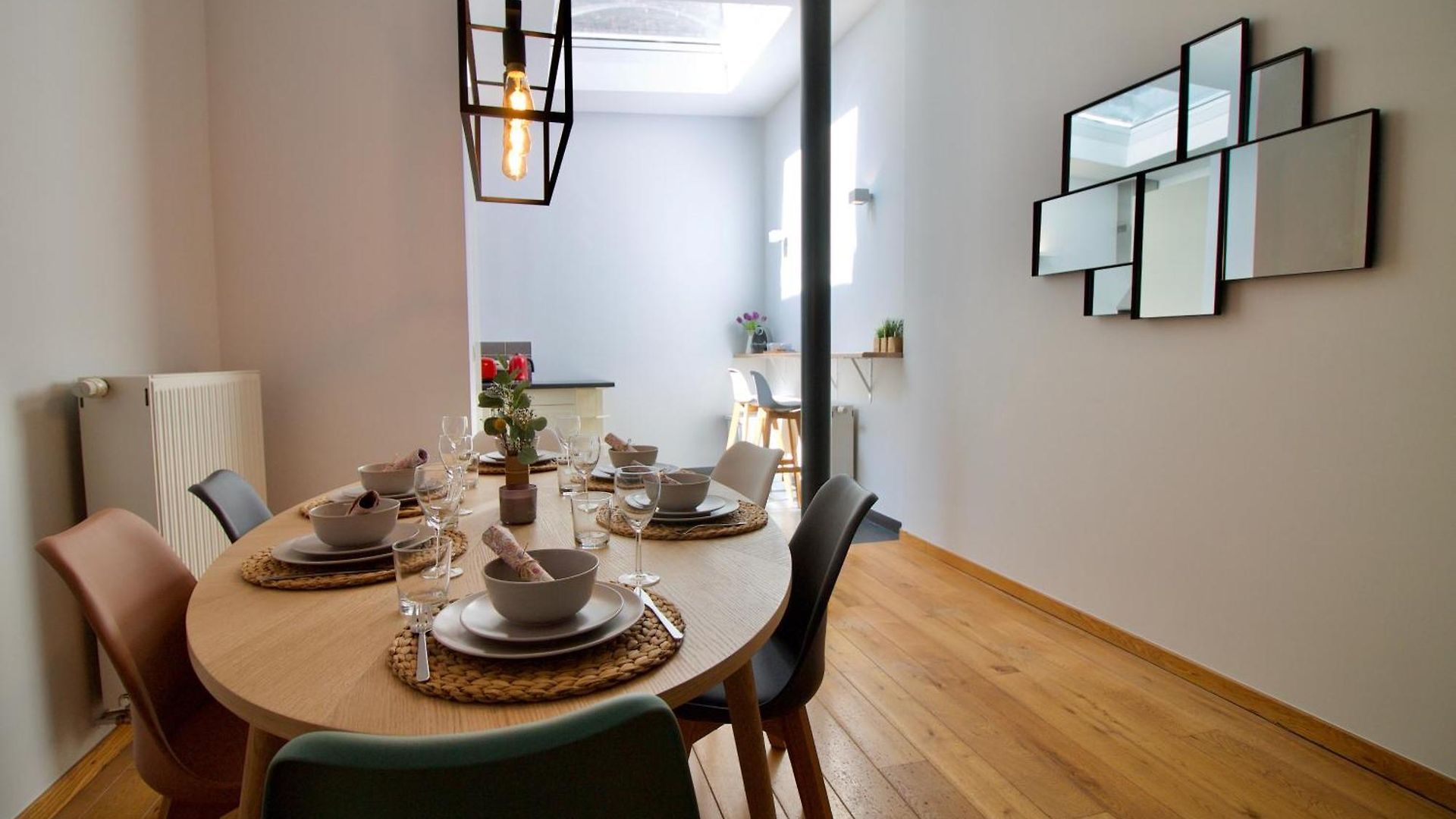 Heart Of Grand Place - Stunning 3br Triplex