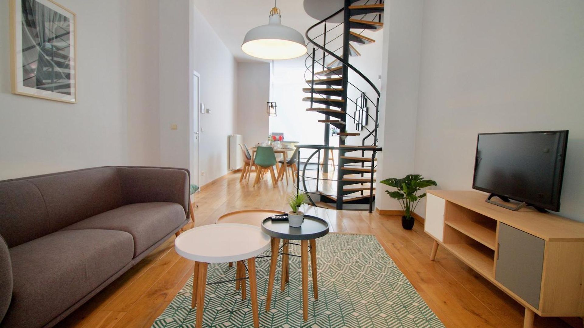 Heart Of Grand Place - Stunning 3br Triplex * Brussel