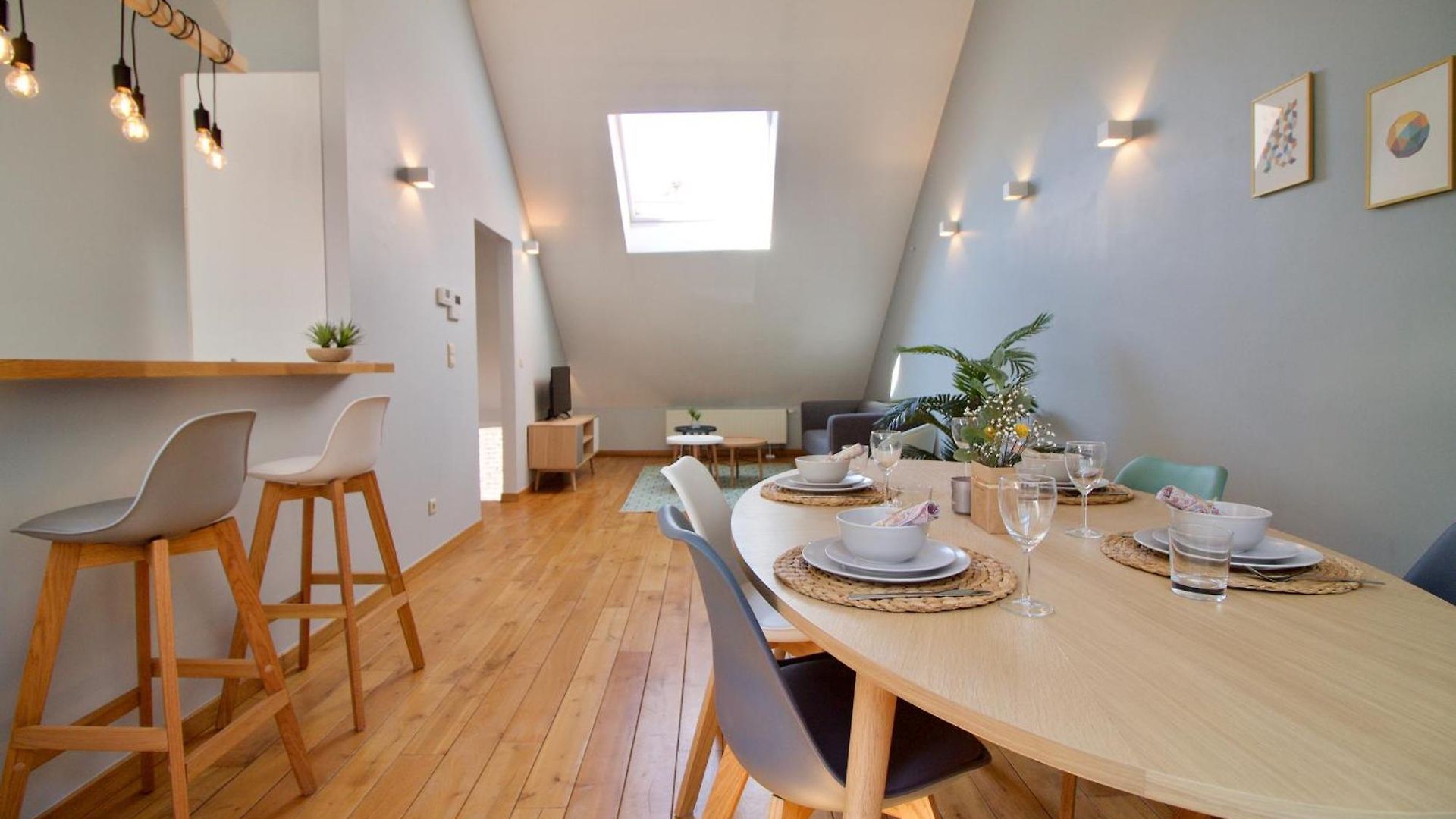 Heart Of Grand Place - Stunning 2br Duplex Brussels