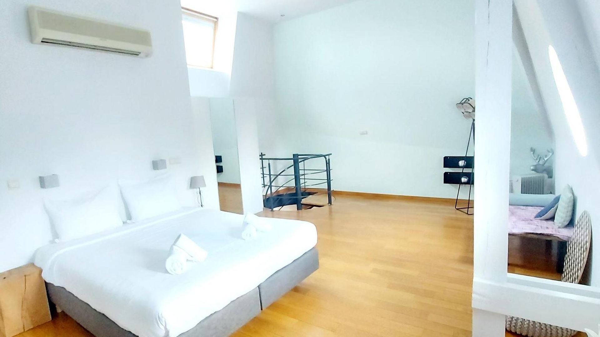 New Stylish Grand Place Center Duplex Brussel