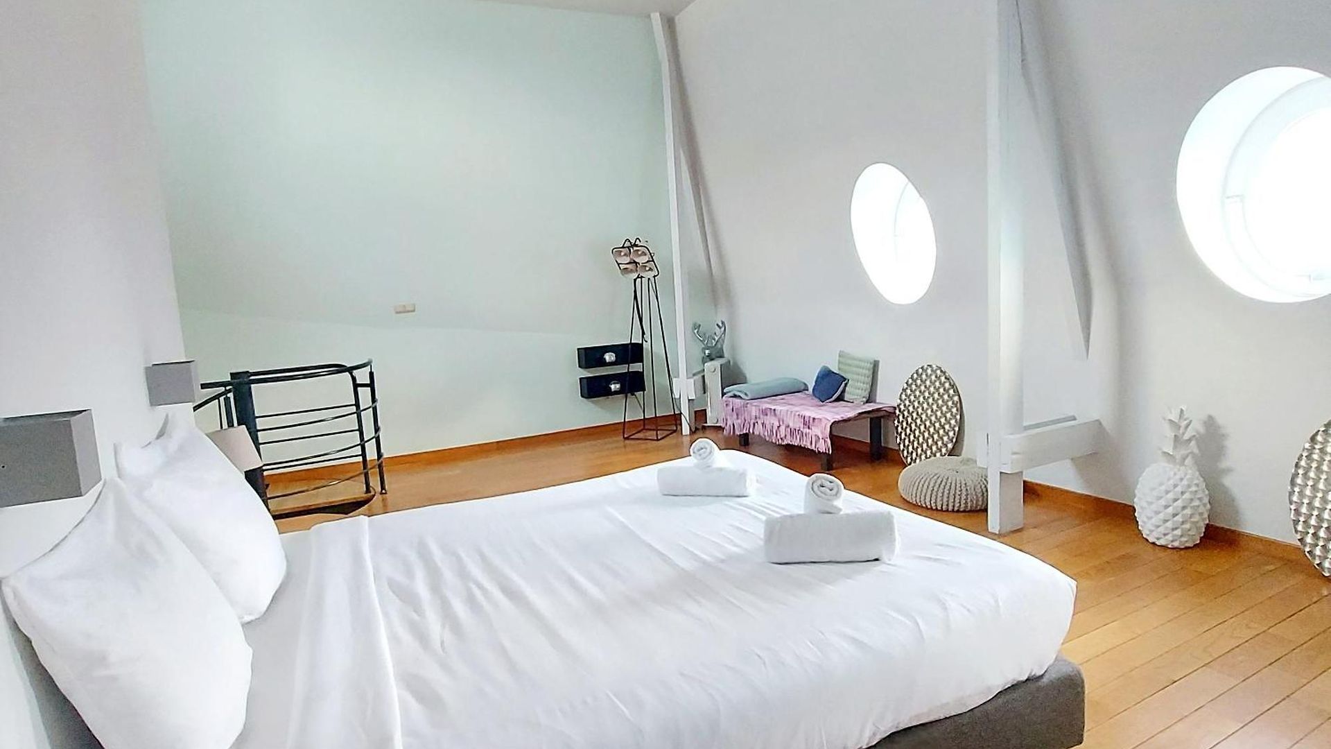 New Stylish Grand Place Center Duplex * Brussel