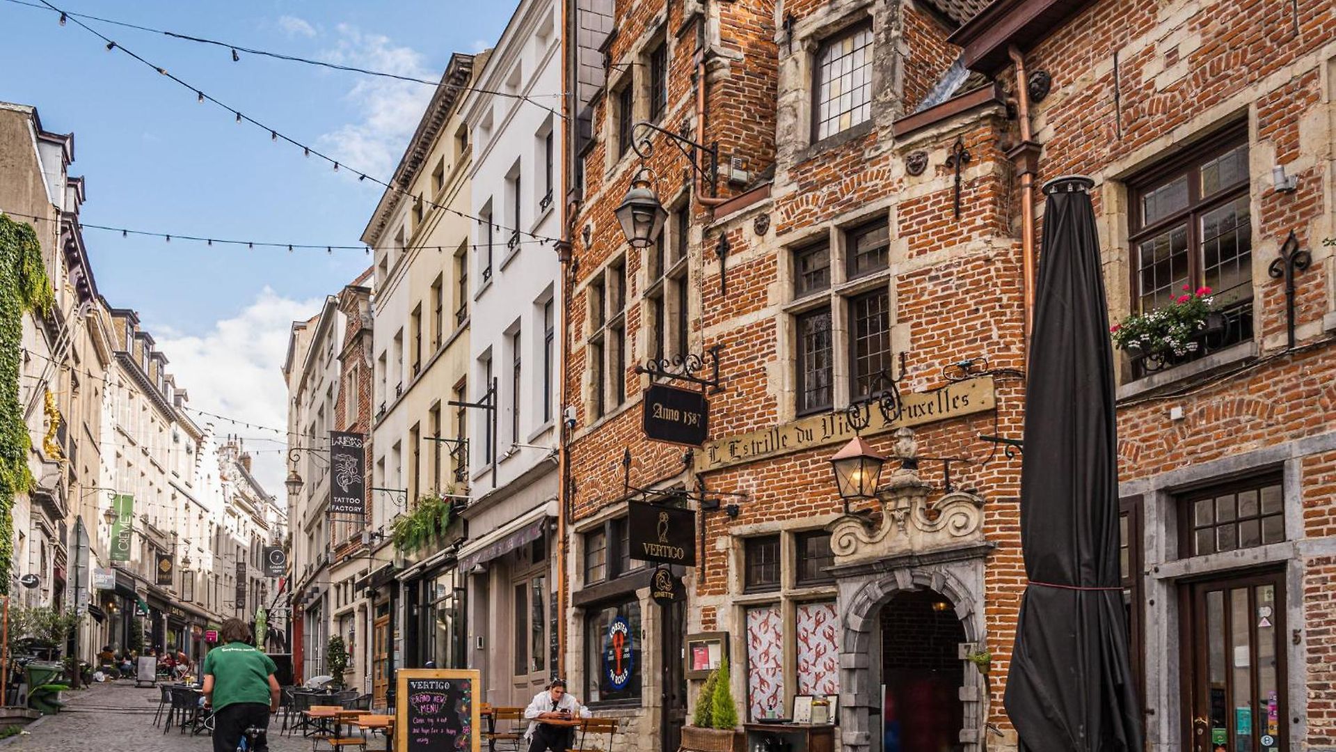 Magnifique Au Coeur Du Sablon ! Brussel