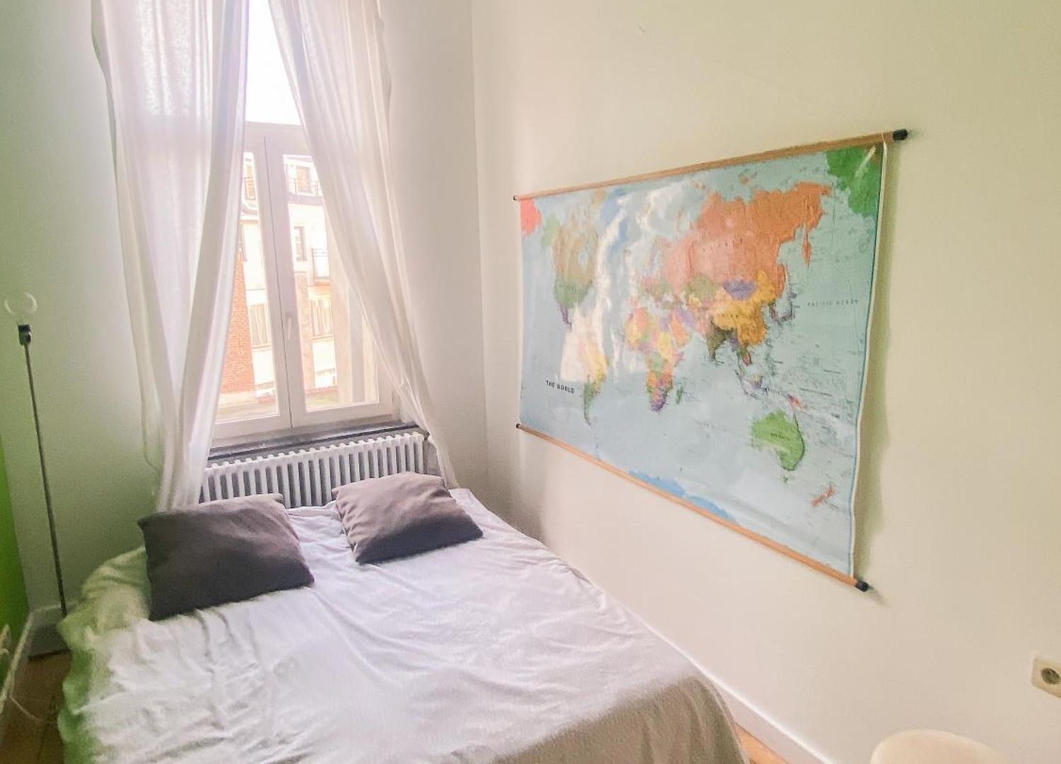 Grand D'artiste Cosy Et Proche De Brussels