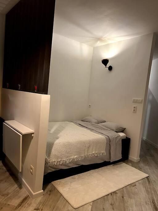 Apartment High-quality Flat Near