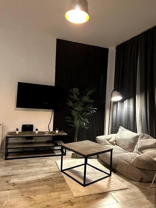 Apartment High-quality Flat Near