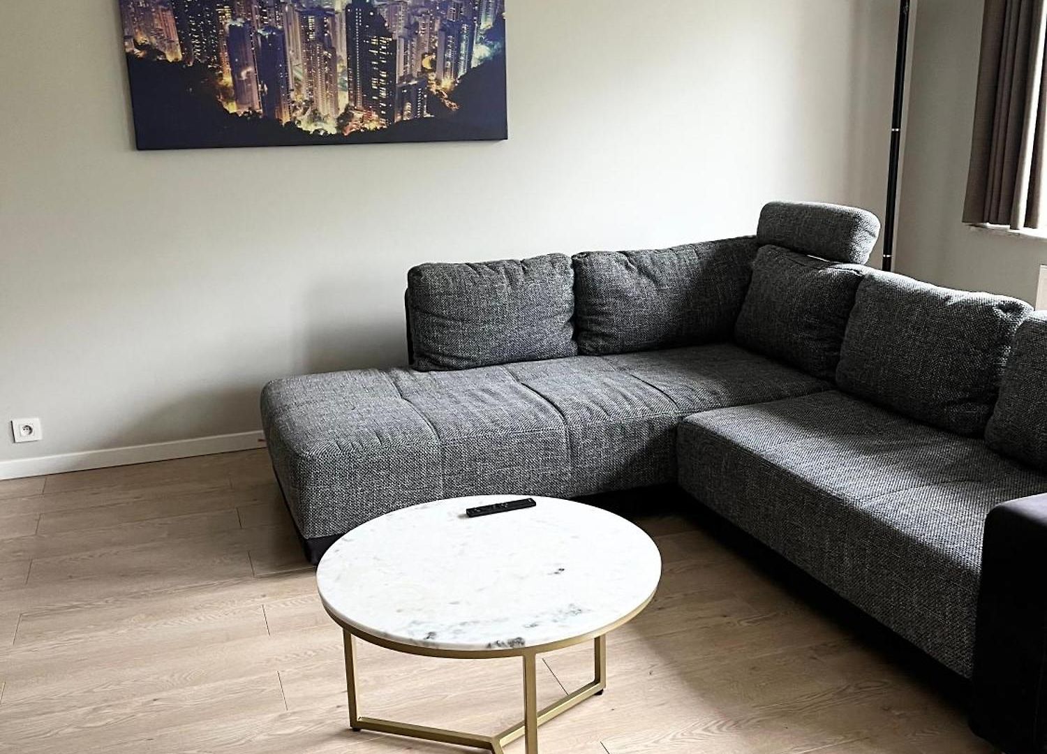 Beautiful One Bedroom Flat Flagey Apartment *