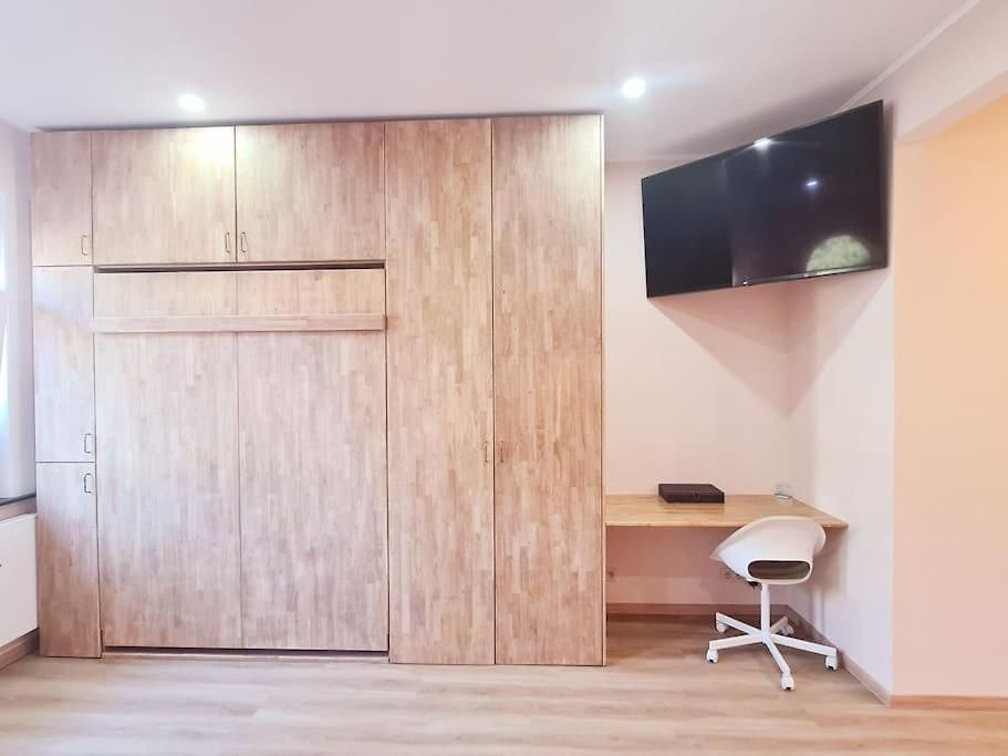 Apartment Magnolia Pink New And Fully Equipped Brussels