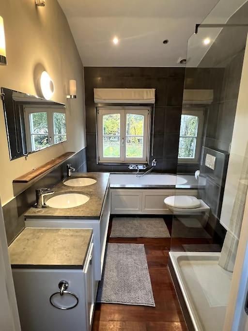 Charmante Maison Dans Un Coin De Verdure A Boitsfort Holiday home Brussels