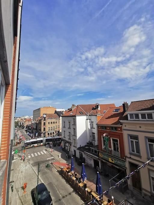 European Heart 2-bedroom Flat. Brussel