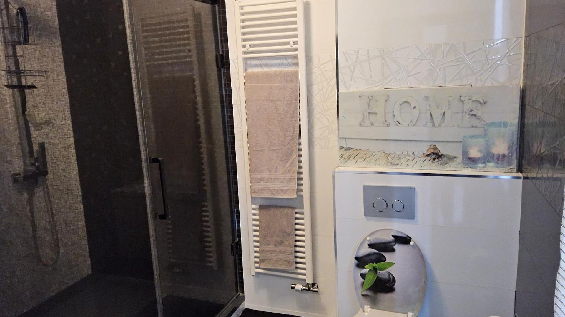 Homestay Deluxe Au 2eme Etage, Double Au 4eme Etage Not A
