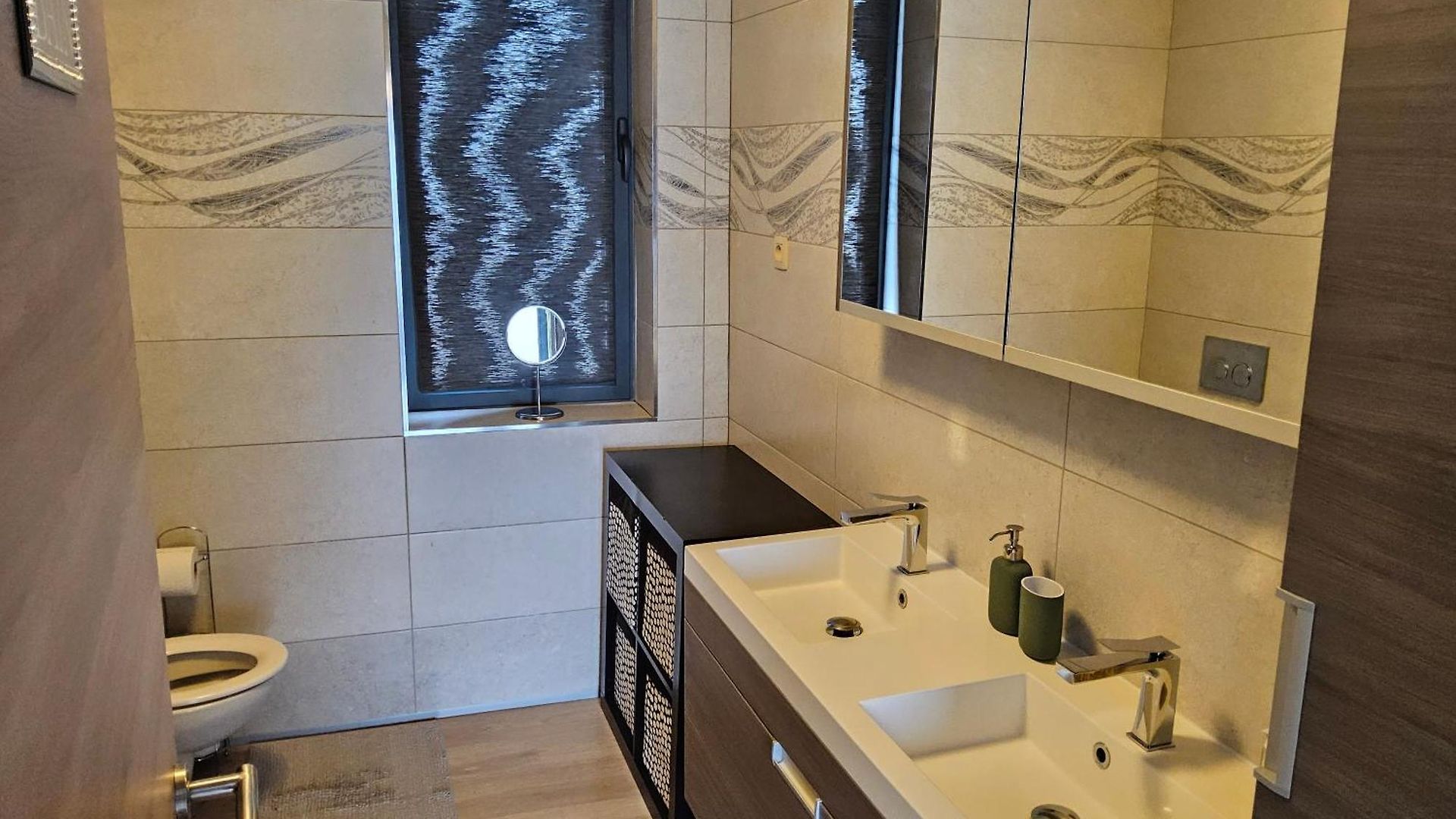 Homestay Deluxe Au 2eme Etage, Double Au 4eme Etage Not A Brussels