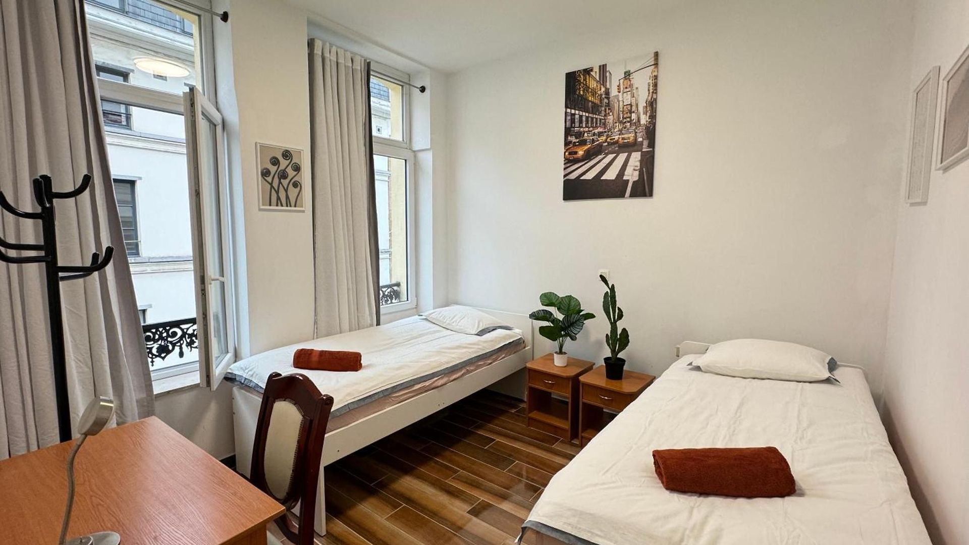 Apartment Space *