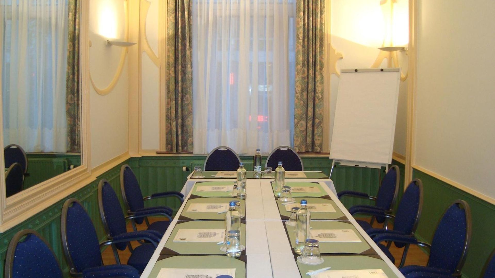 Hotel Le Dome 3*